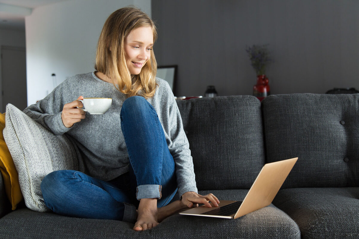 Giao diện website khách hàng SUMEDIA