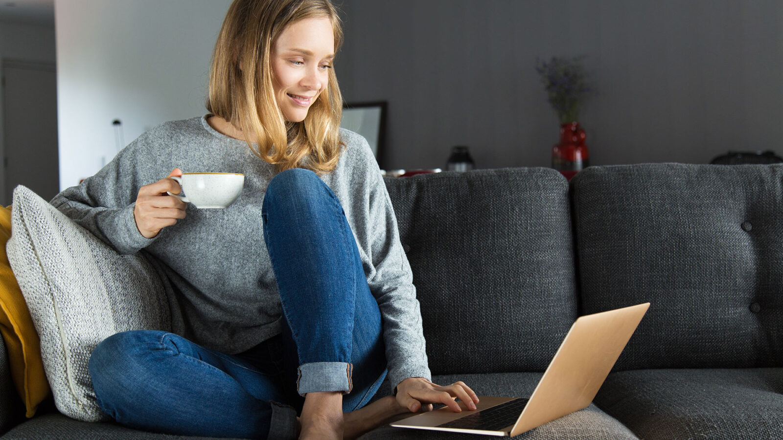 Giao diện website khách hàng SUMEDIA